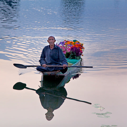 Ladakh - Srinagar Nagina Lake Sunrise (with Frame)