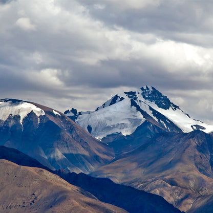 Ladakh - Leh Snow Peaks (with Frame)